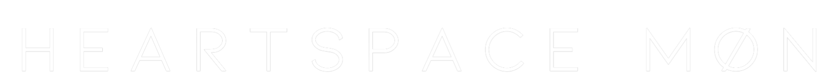 Konfiguriertes Neonschild: H E A R T S P... - Official Neon - led neon schild schriftzug personalisiert